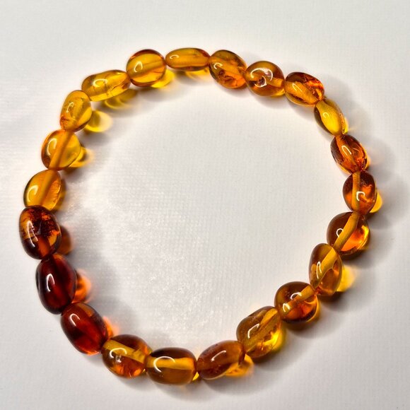 Genuine Baltic Amber Bead Bracelet • 100% Natural Polished Amber • 18cm Stretch - Picture 5 of 8